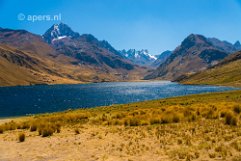 Laguna Querococha Laguna Querococha with snow-capped Pukarahu and Yanamaray